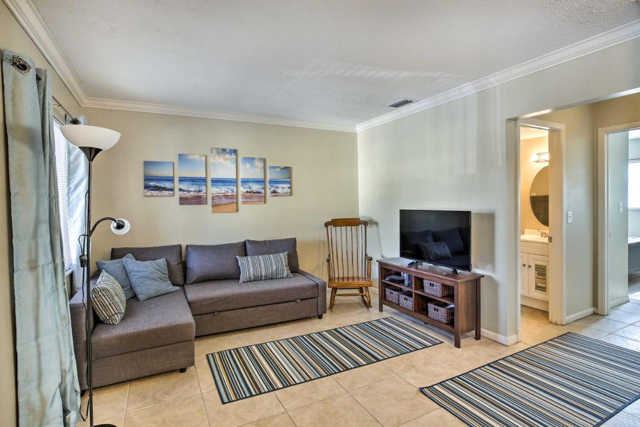 St Pete Condo With Heated Pool - Less Than 1 Mi To Beach! 세인트피트비치 외부 사진